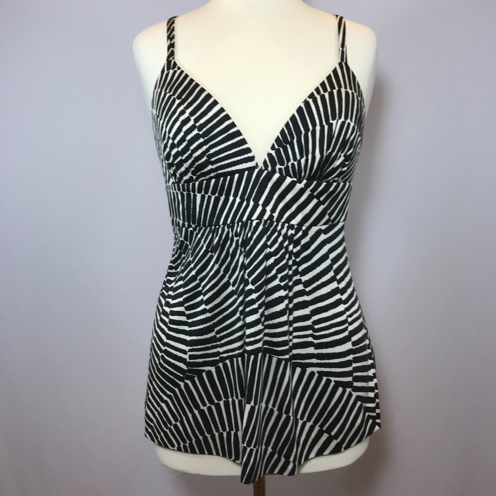 Trina Turk Black & White Zebra Animal Print Size 6